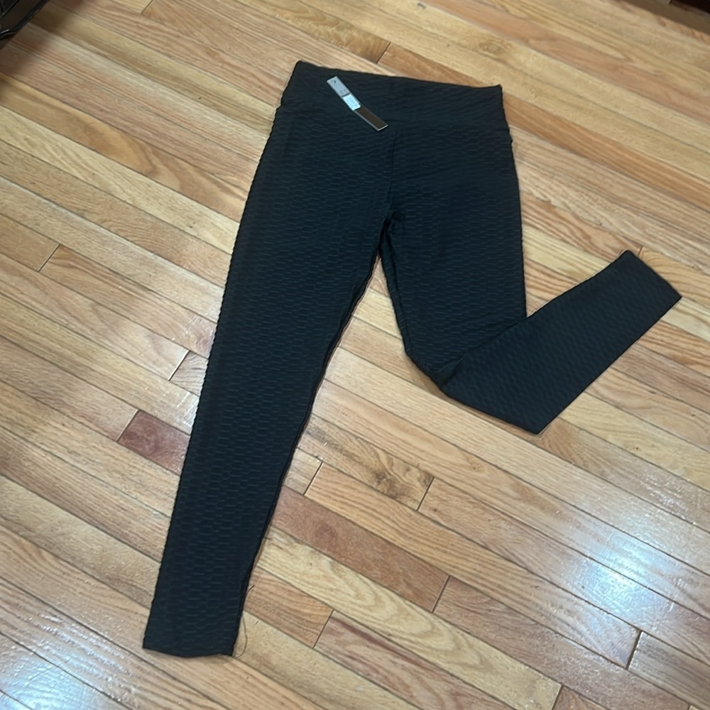 NWT😍workout NEW MIX Women Scrunch Butt Leggings